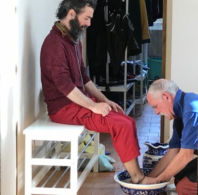 Holy-Thursdaysq-1536×1514