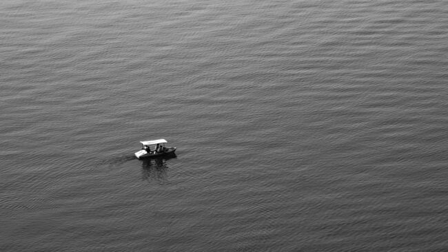 advancedzs7-boat-3468882_1920